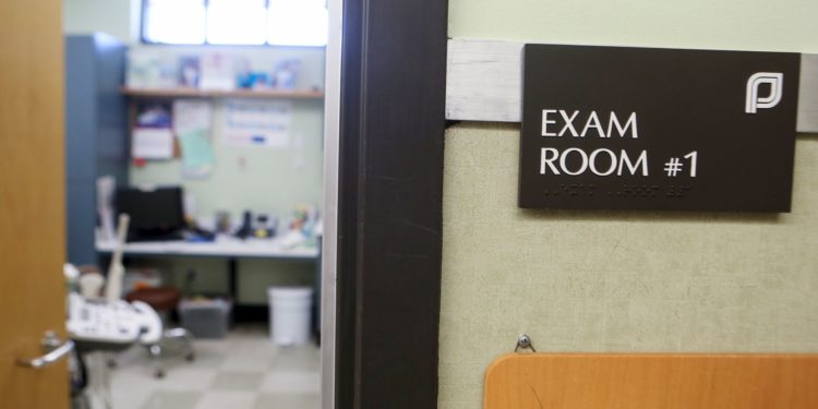 Anti-Abortion Centers Compete For Federal Funds Forfeited By Planned Parenthood