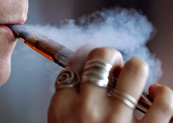 Woman claims she got lipoid pneumonia from vaping in lawsuit against e-cigarette makers