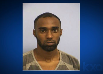 Man sentenced to 10 years after running away from probation office, hitting deputy