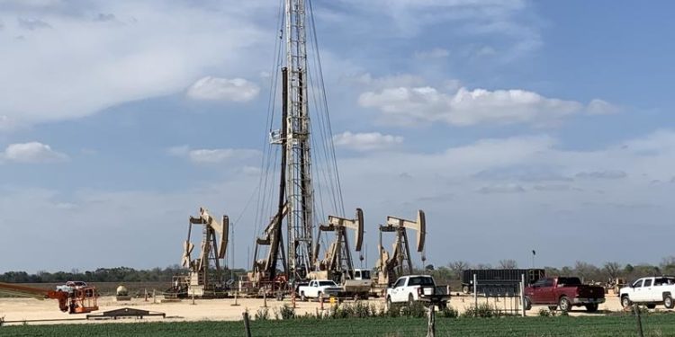 Trump Steps In To Help Oil Industry Facing Its Own Coronavirus Crisis