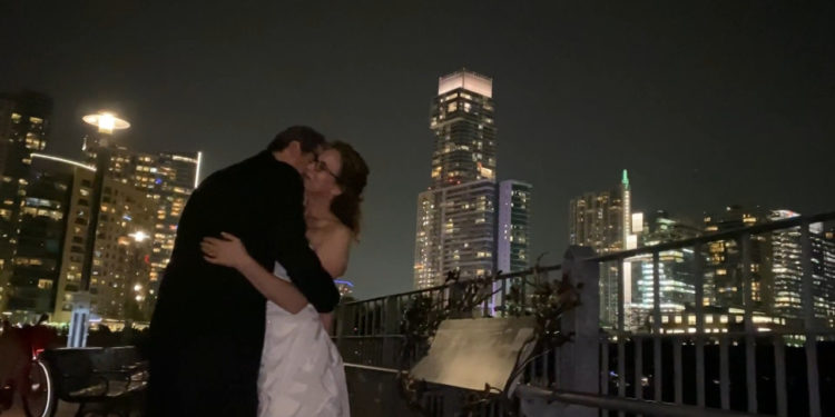 Couple celebrates 25th anniversary in deserted downtown Austin during coronavirus outbreak