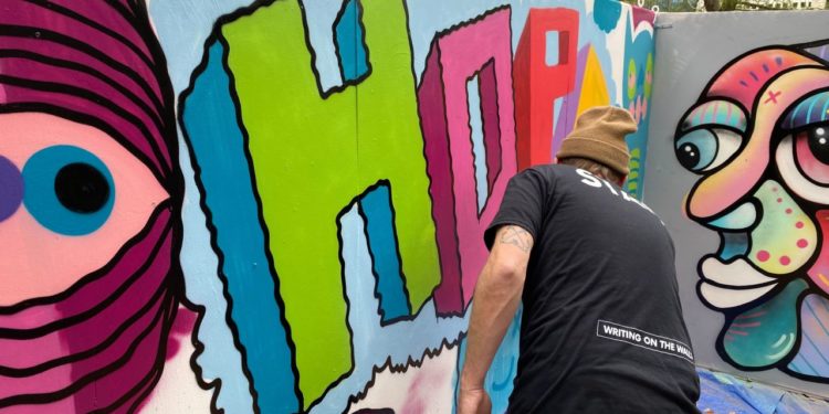 ‘Writing on the Walls’ begins in Austin adding permanent art to downtown area