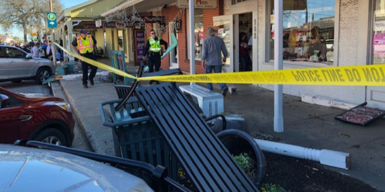 3 people injured after car drives onto sidewalk in Fredericksburg