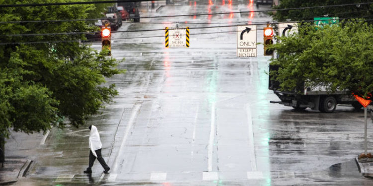 Shelter-In-Place Order For Austin Will Be Announced Tuesday, Mayor Adler Says