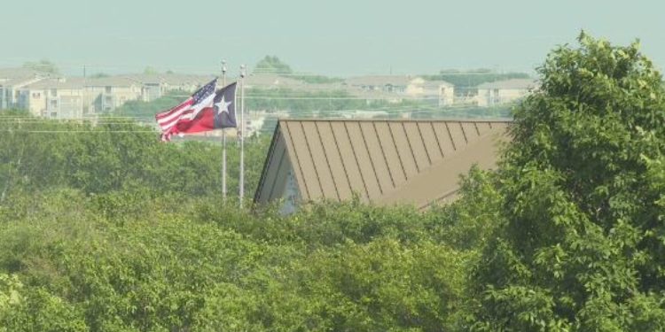 Kyle city council members consider ‘anti-eviction ordinance’ similar to Austin