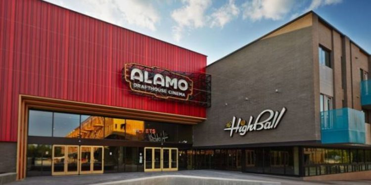 Why some theaters still are not open — and the 1 summer movie that could change that