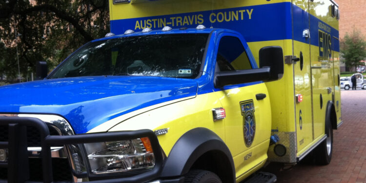 Adult critically injured in northwest Austin crash