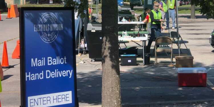 Texas Supreme Court rules Harris County Clerk cannot send all registered voters mail-in ballot applications