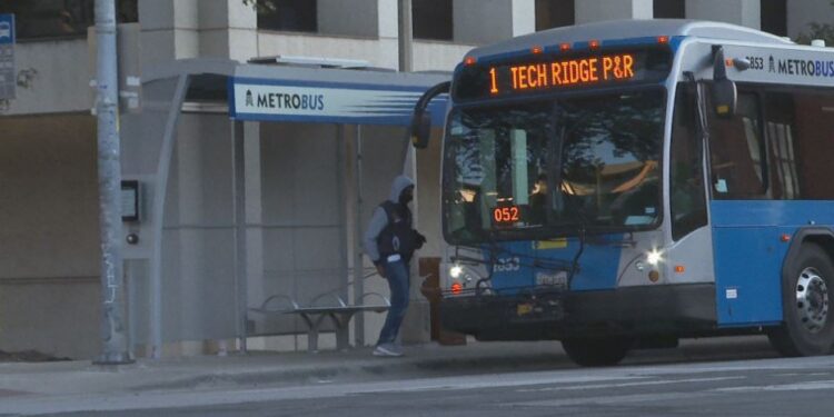 New bus stop platform design aims to improve safety and reliability