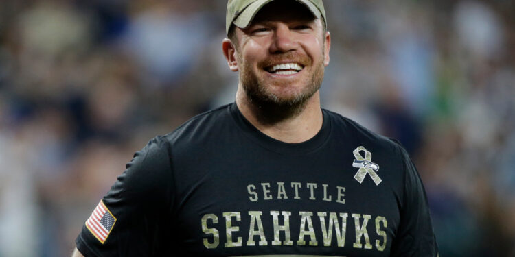 Nate Boyer runs Austin Marathon course in fundraiser for Dell Children’s Heart Program