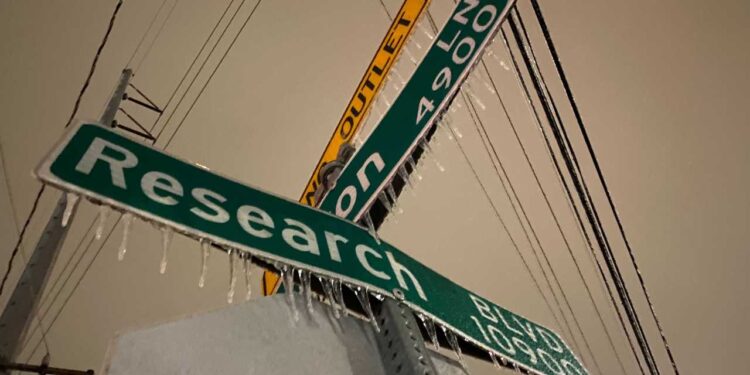 Emergency crews warn drivers of what could become a historic winter weather weekend