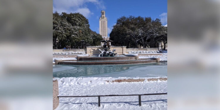 University of Texas students get COVID-19 vaccine after officials worry doses could go bad