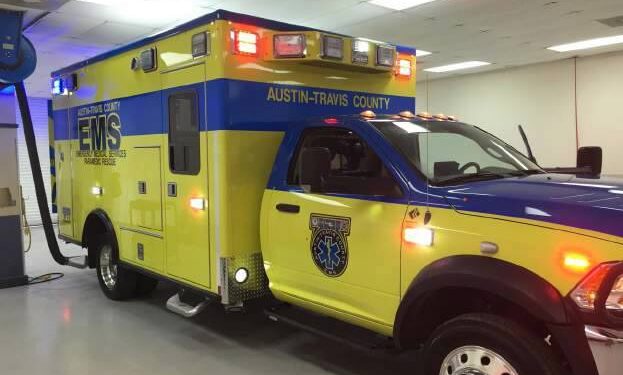 FM 973 crash south of Manor injures 2, closes road