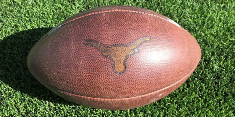Texas Longhorns receiver suspended from team after weekend arrest