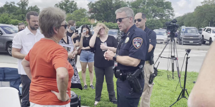 Partner of woman killed in crash caused by off-duty San Marcos officer confronts police chief