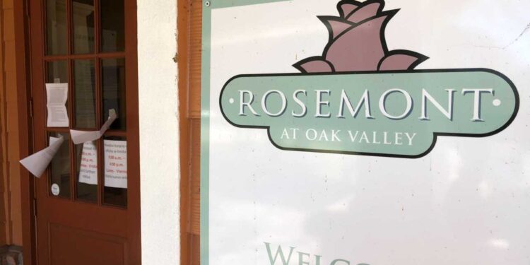 Residents evicted from south Austin complex frustrated with lack of help from Travis County