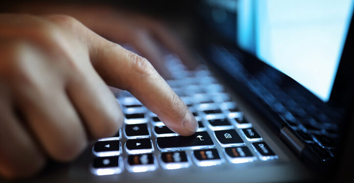 Texas schools work to provide virtual learning option without state funding