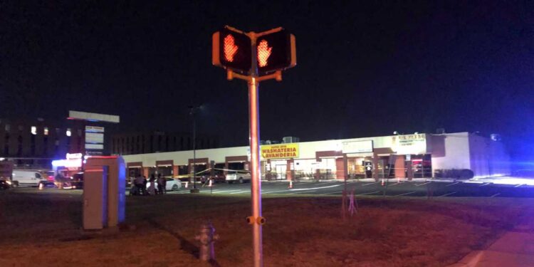 Police investigating 2 homicides in Austin early Sunday morning