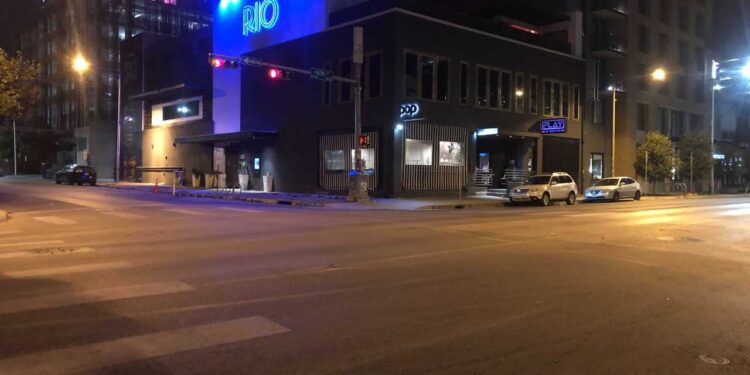 Austin police say man stabbed, killed near West 6th Street in downtown Austin