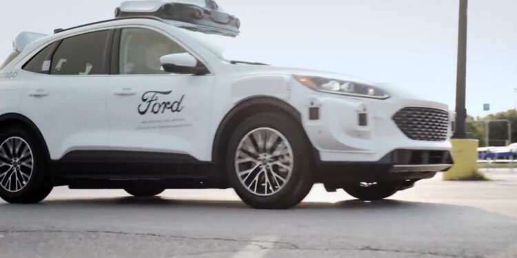 Walmart to deliver groceries in self-driving cars in Austin area