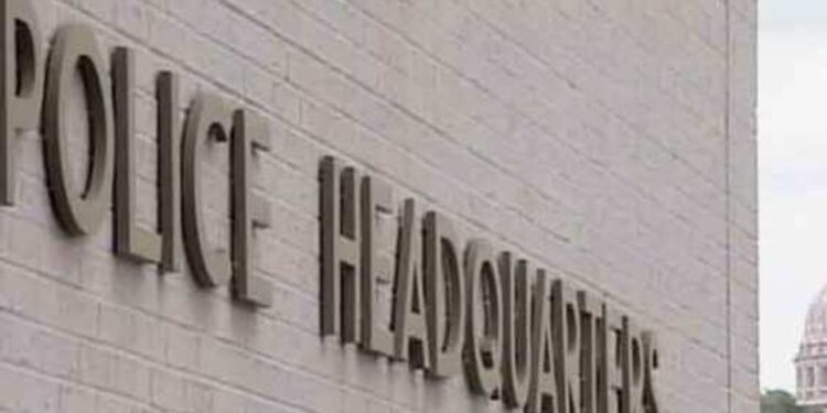 2 Austin police officers to retire, another promoted