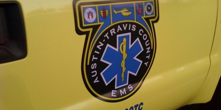 1 dead, another injured in northeast Travis County rollover crash