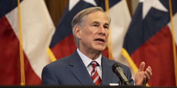 Gov. Abbott visits Salado after EF-3 tornado hit area Tuesday