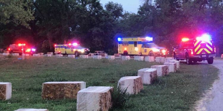 2 swimmers missing in eastern Travis County