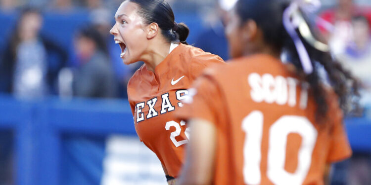 Texas Longhorns defeats Arizona Wildcats 5-2 for semifinal berth in WCWS
