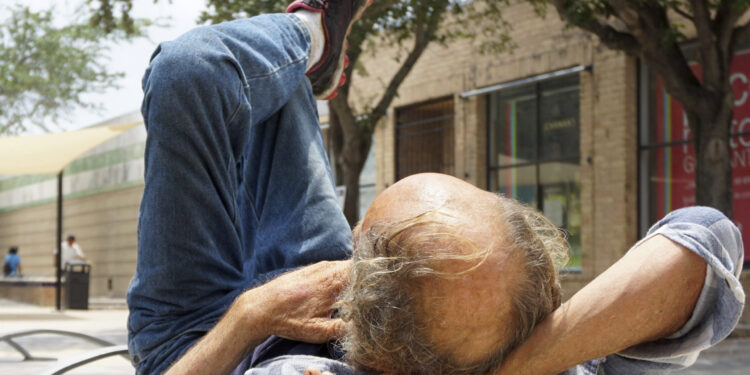 Springtime Heat a Dangerous New Threat to Homeless Texans