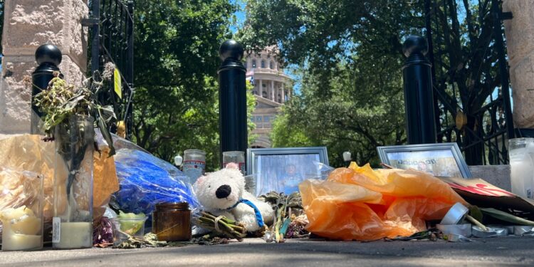 ‘Dead suspect loophole’ could be used to block release of Uvalde records