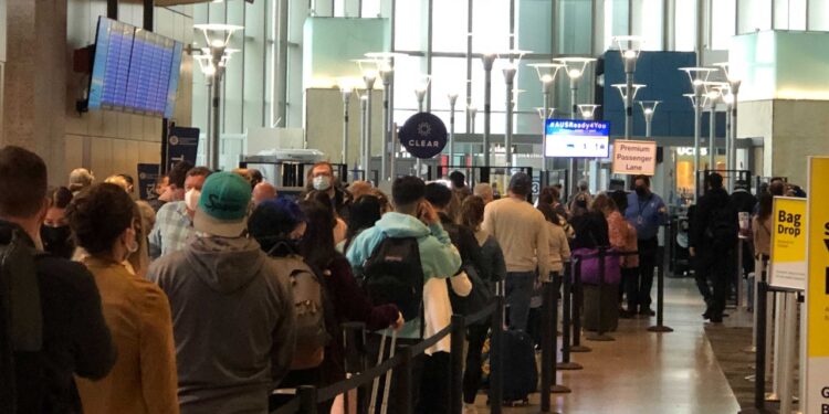 AUS expecting thousands of travelers July 4th weekend, should you expect delays?